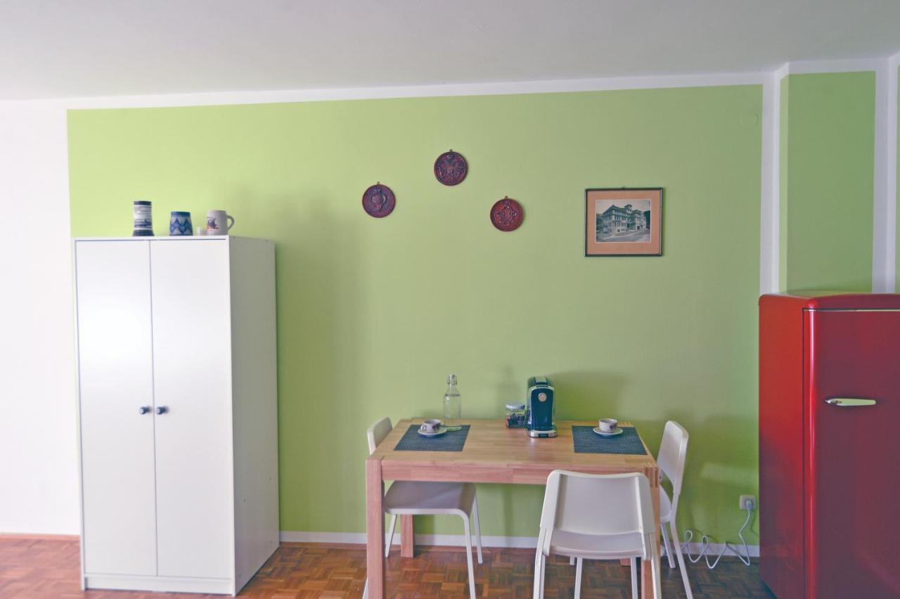 Hindenburg Str Appartement